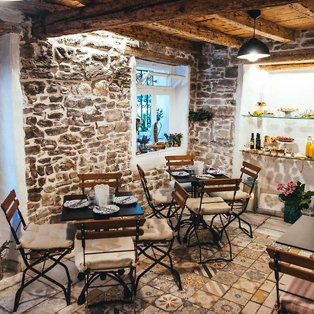 Guesthouse Centrum B&B Izola Zewnętrze zdjęcie