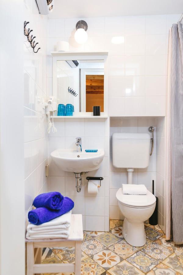 Guesthouse Centrum B&B Izola Zewnętrze zdjęcie