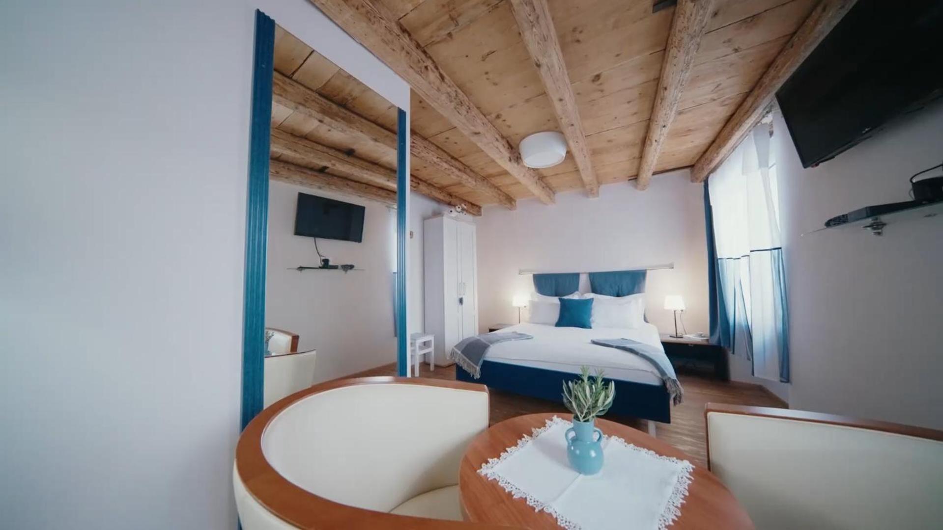 Guesthouse Centrum B&B Izola Zewnętrze zdjęcie