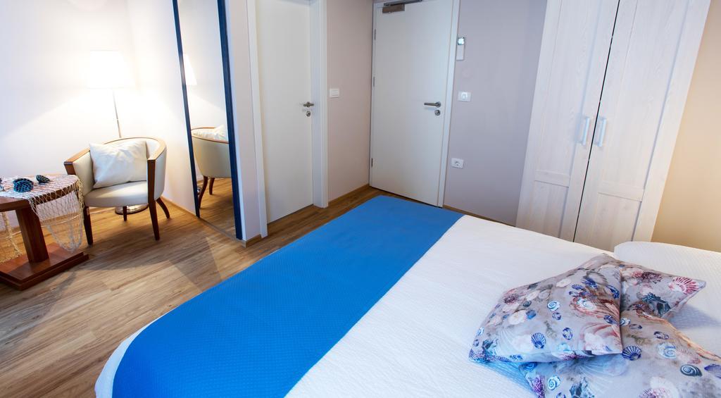 Guesthouse Centrum B&B Izola Zewnętrze zdjęcie